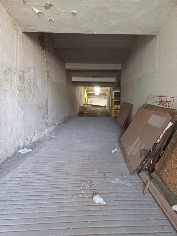 Imagem Predio para Venda - 2700m², 0 dormitórios, São João