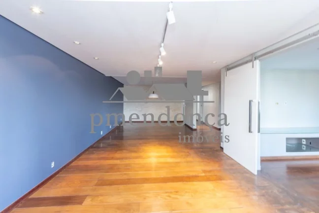 Imagem Apartamento em Perdizes com 198m², 3 quartos ( 1 su­te ) e 1 vaga.