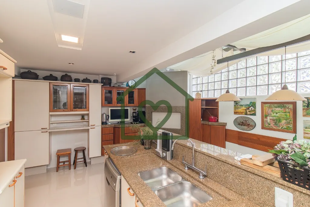 Imagem Este charmoso apartamento garden é perfeito para quem busca espaço e localização e silêncio. 
V...