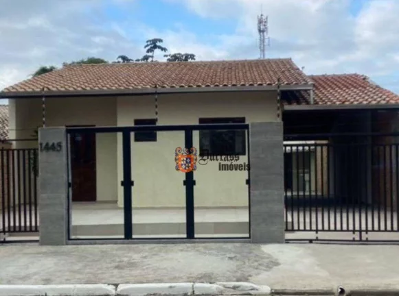 Foto do imóvel Casa com 3 dormitórios à venda, 158 m² por R$ 950.000 - Martim de Sá - Caraguatatuba/SP