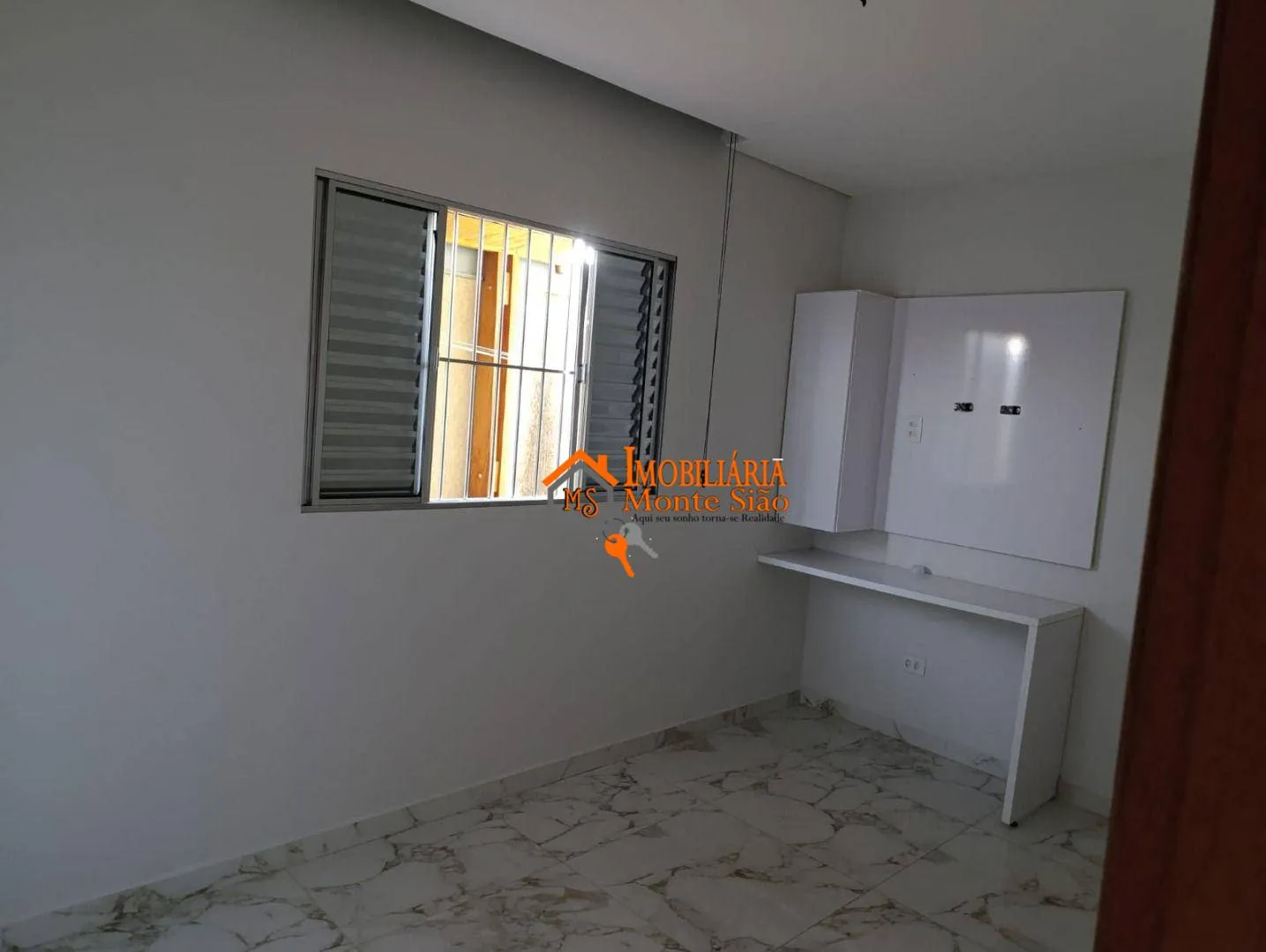 Imagem Sobrado com 6 dormitórios à venda, 250 m² por R$ 630.000,00 - Vila Rio de Janeiro - Guarulhos/SP