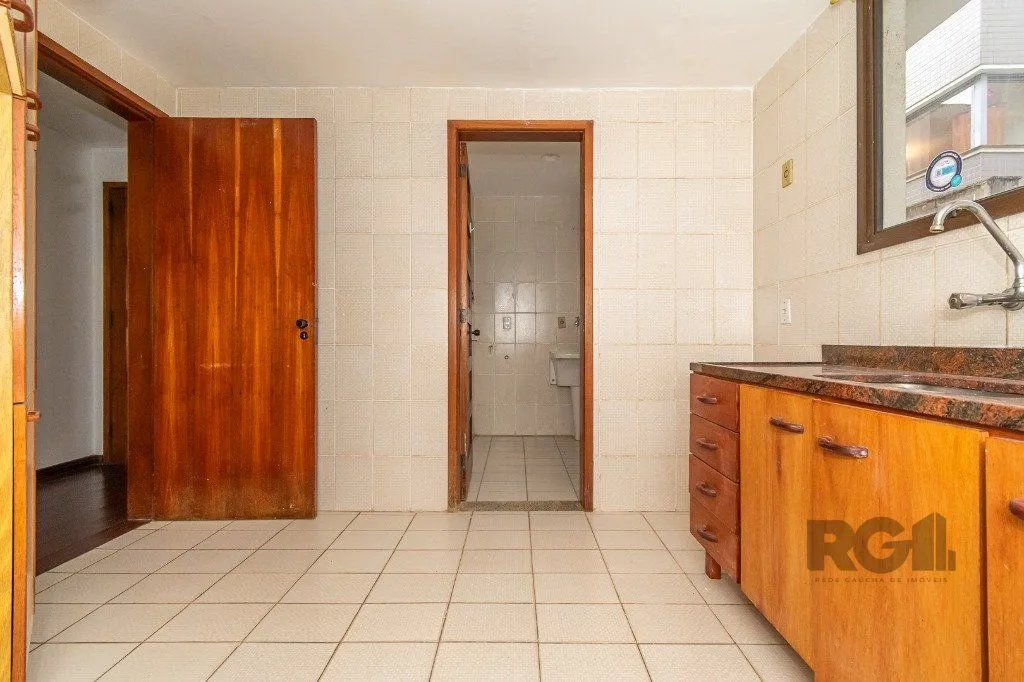 Imagem Apartamento no bairro Petrópolis de 2 dormitórios e vaga