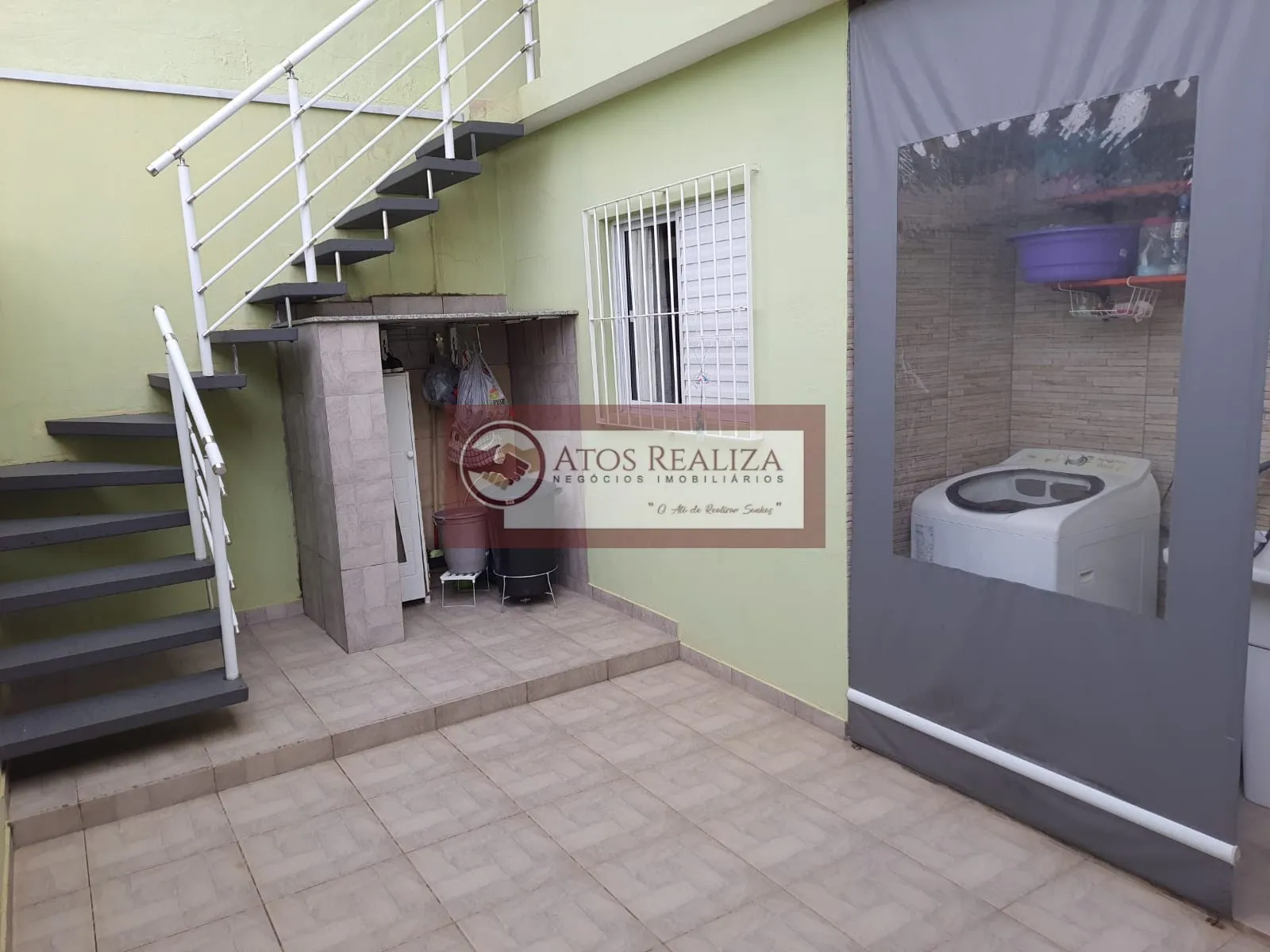 Imagem Sobrado à venda em Jardim Susana, São Paulo: 3 quartos, 2 suítes, 135m² por R$ 748.000