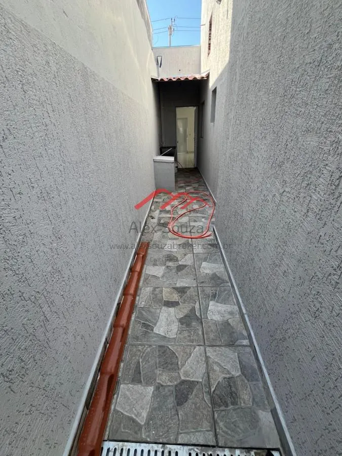 Imagem Casa para Venda em Sumaré, Parque Bandeirantes I (Nova Veneza), 2 dormitórios, 1 suíte, 2 banheiros, 2 vagas