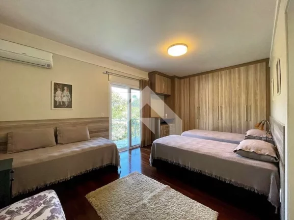 Imagem Casa de Condomínio em Altos de São Fernando - Jandira