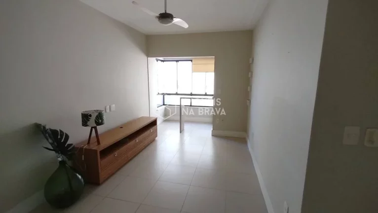 Imagem APARTAMENTO 2 QUARTOS - LOCAÇÃO ANUAL - PRAIA DOS AMORES - ITAJAI/SC