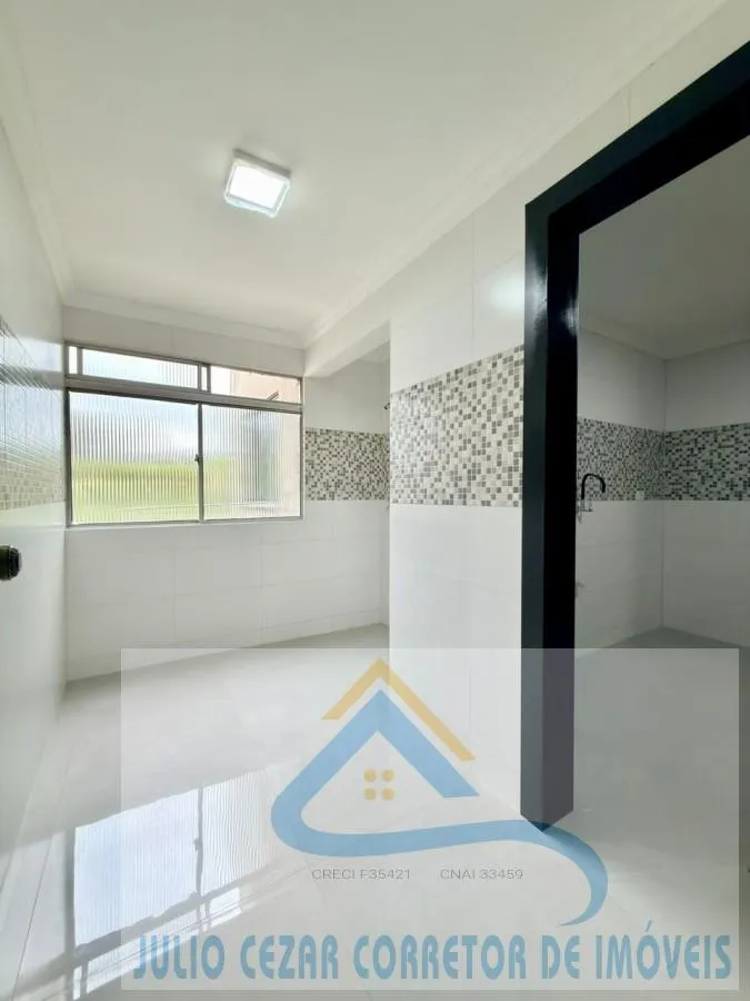 Imagem Apartamento para Venda em São José dos Pinhais, Três Marias, 3 dormitórios, 1 banheiro, 1 vaga