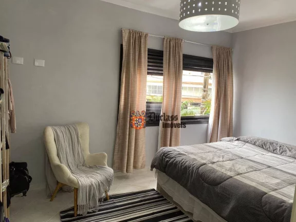 Imagem Apartamento com 2 dormitórios à venda, 110 m² por R$ 450.000,00 - Gonzaguinha - São Vicente/SP