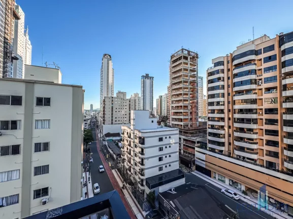 Imagem Apartamento Zona Central para Venda em Balneário Camboriú, CENTRO, 3 dormitórios, 1 suíte, 2 banheiros, 1 vaga