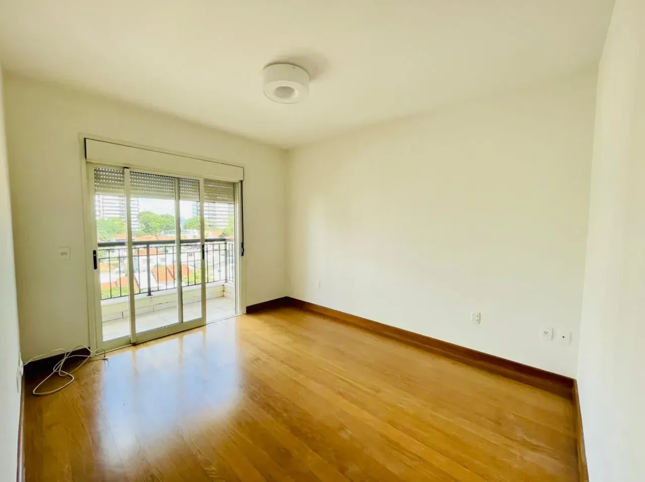 Imagem Apartamento com 3 Quartos à Venda ou Locação, 215 m² em Sumaré - São Paulo