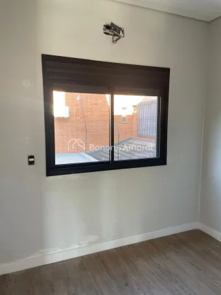 Imagem Linda casa triplex de 150m² para locação em um dos condomínios mais charmosos do Taquaral, o La ...