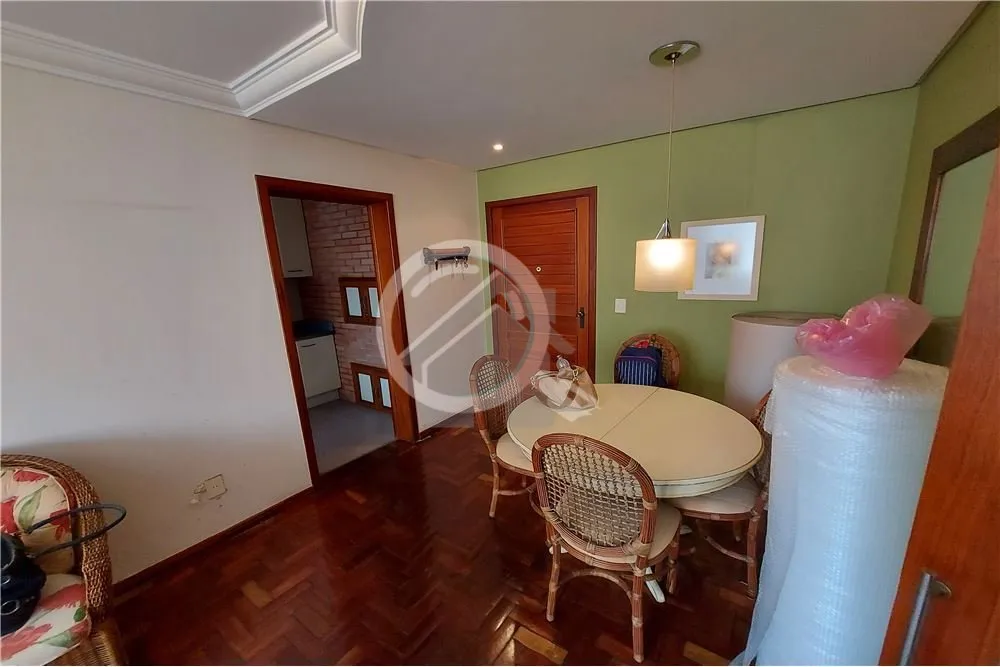 Imagem Apartamento, ensolarado de um dormitório, com peças amplas, semi-mobiliado, living dois ambientes,...