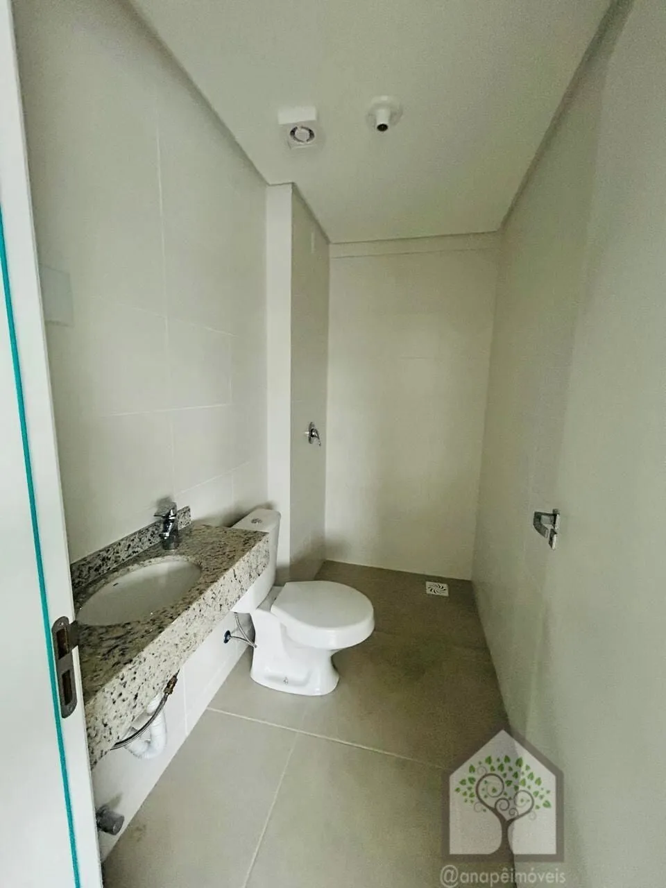 Imagem Cobertura duplex à venda no Itacorubi, nova, pronta para morar e financiável