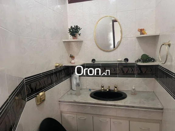 Imagem Sobrado à venda, 246 m² por R$ 1.780.000,00 - Jardim América - Goiânia/GO