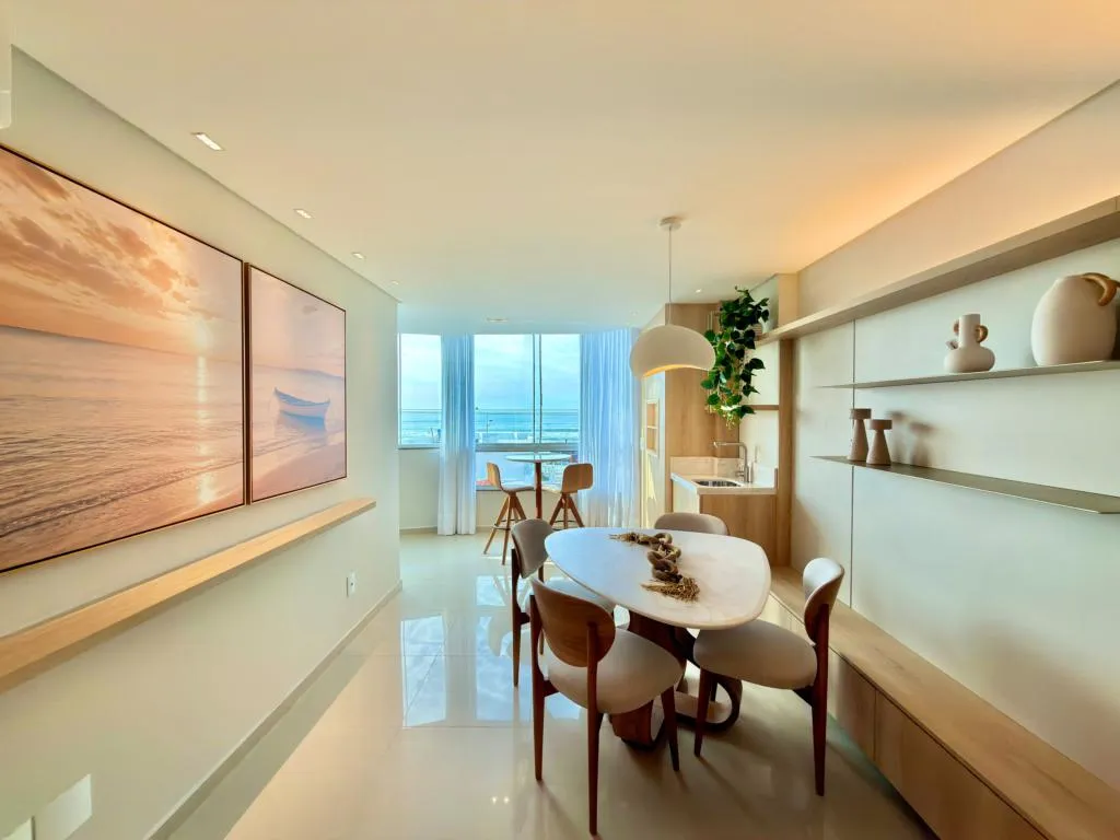 Foto do imóvel: Apartamento 2 Dormitórios - Bairro Zona Nova em Avenida Beira Mar