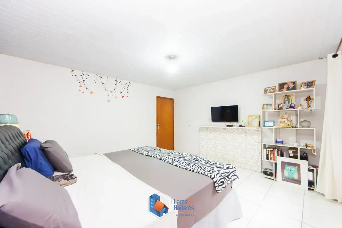 Imagem Casa para venda em Ipiranga com 4 quartos, sendo 1 suíte, 196m²