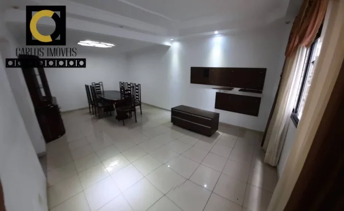 Imagem Casa Triplex com 3 dormitórios no Gonzaguinha em São Vicente