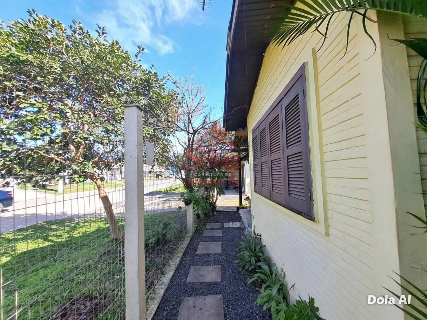 Imagem Casa de esquina 3 dormitórios com anexo no Presidente