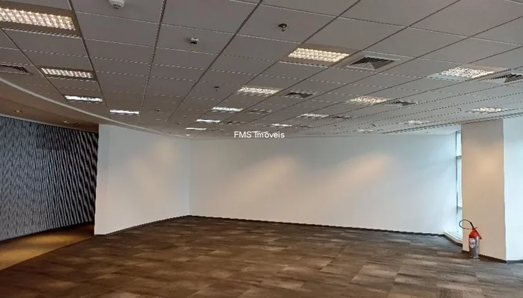 Imagem Conjunto Comercial em Pinheiros - 14 vagas, 528m² - Locação em São Paulo.