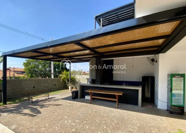 Imagem Esta chácara é o refúgio ideal para quem busca tranquilidade sem abrir mão do conforto. Com 224 ...