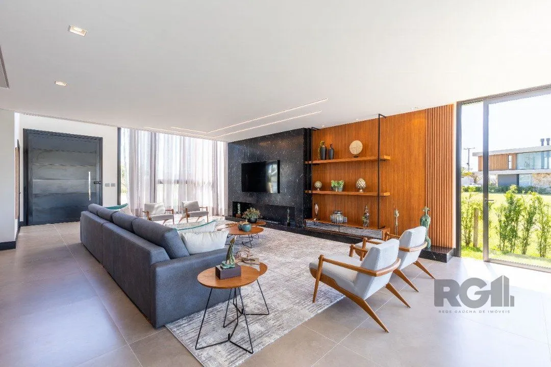 Imagem Casa de Condomínio em Atlântida Sul