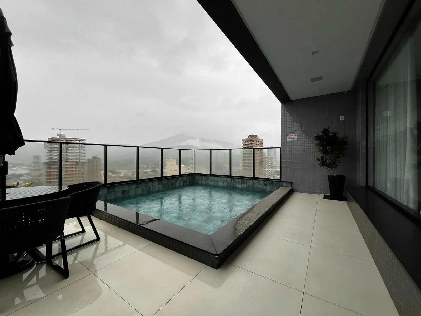 Imagem Apartamento à venda com 87.5m2 por R$ 1.360.000,00