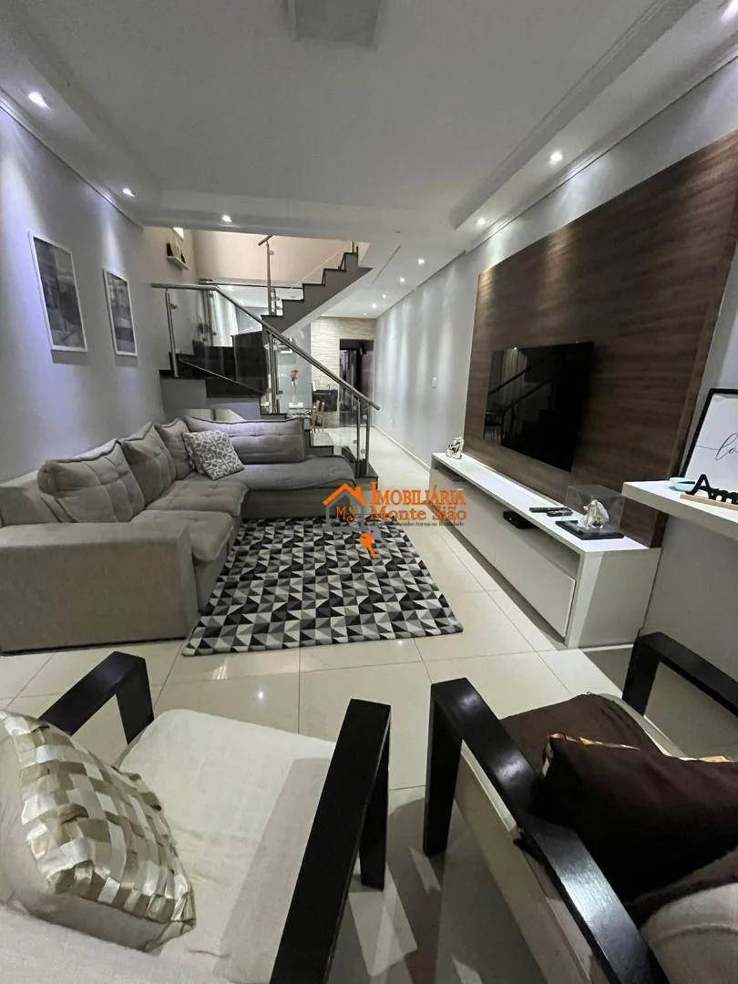 Imagem Casa com 3 dormitórios à venda, 220 m² por R$ 830.000,00 - Jardim Santa Clara - Guarulhos/SP