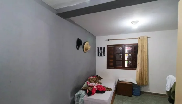 Imagem Casa a Venda de 269 metros 4 Dormitorios com 6 Vagas de Garagens
