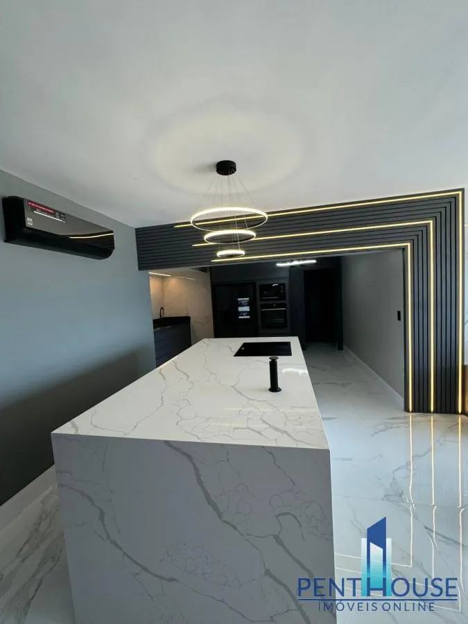 Imagem Apartamento Frente Mar para Venda em Balneário Camboriú, CENTRO, 4 dormitórios, 2 suítes, 4 banheiros, 1 vaga