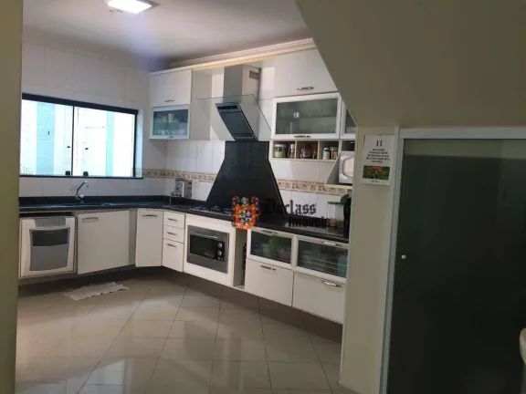 Imagem Sobrado com 4 dormitórios à venda, 416 m² por R$ 1.910.000,00 - Parque Espacial - São Bernardo do Campo/SP