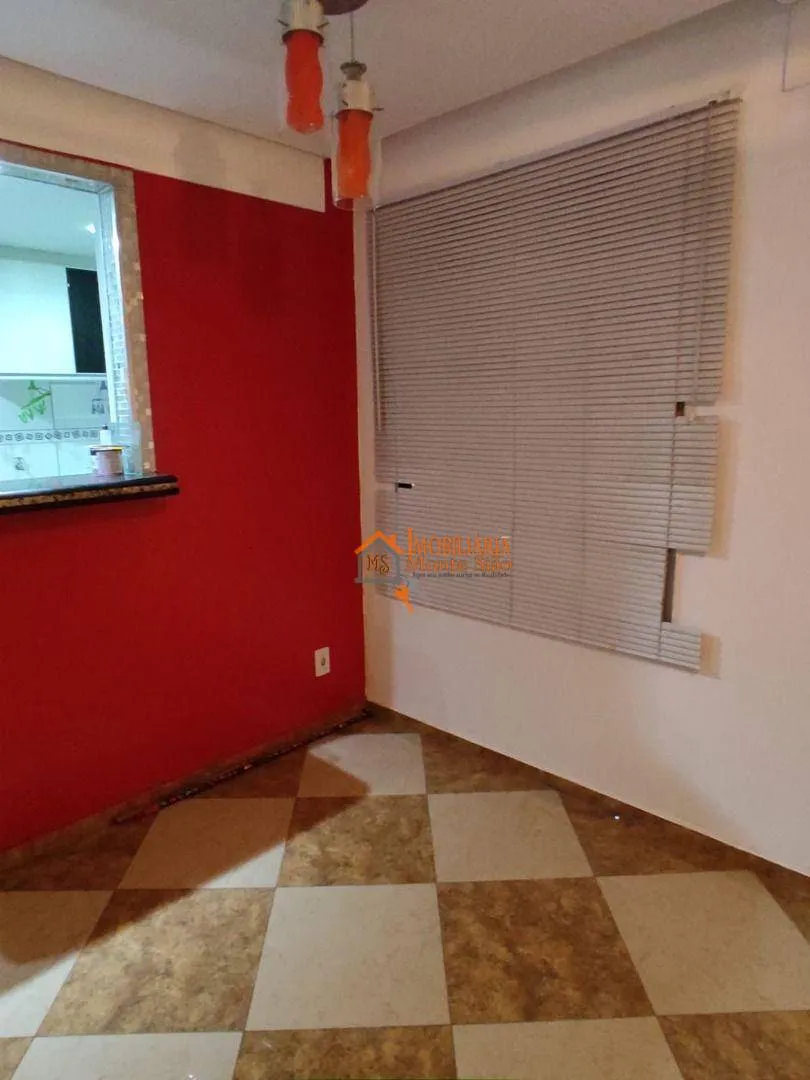 Imagem Apartamento com 2 dormitórios à venda, 44 m² por R$ 220.000,00 - Água Chata - Guarulhos/SP