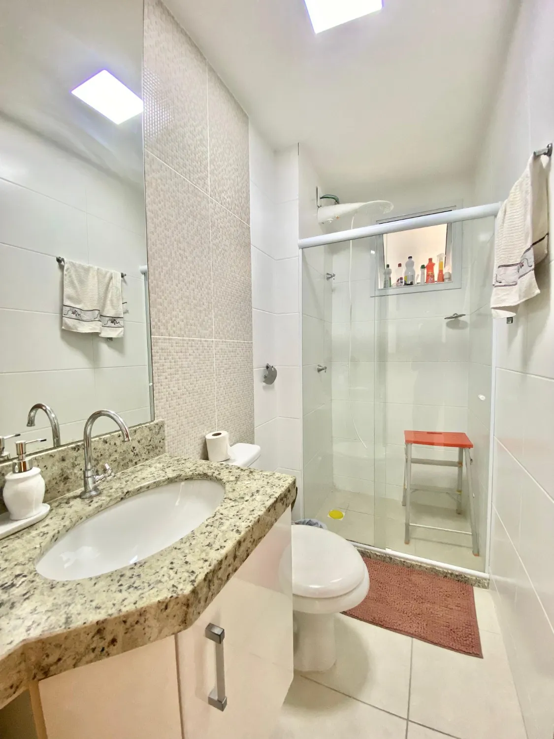 Imagem Apartamento com 2 quartos à venda em Vila Velha