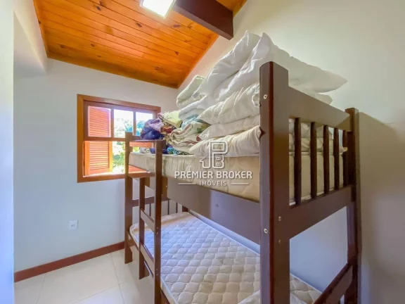 Imagem Casa à venda, 132 m² por R$ 700.000,00 - Vargem Grande - Teresópolis/RJ