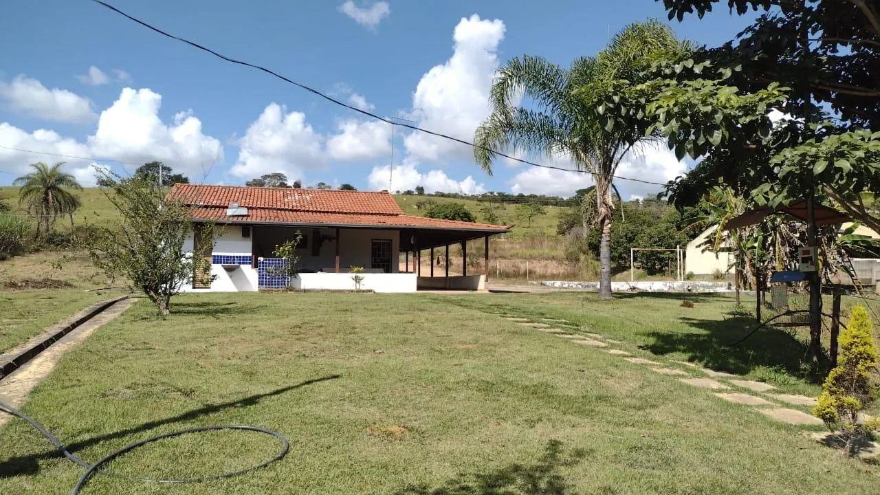 Imagem Sítio a venda com 6.000 m², localizado em Crucilândia/ MG