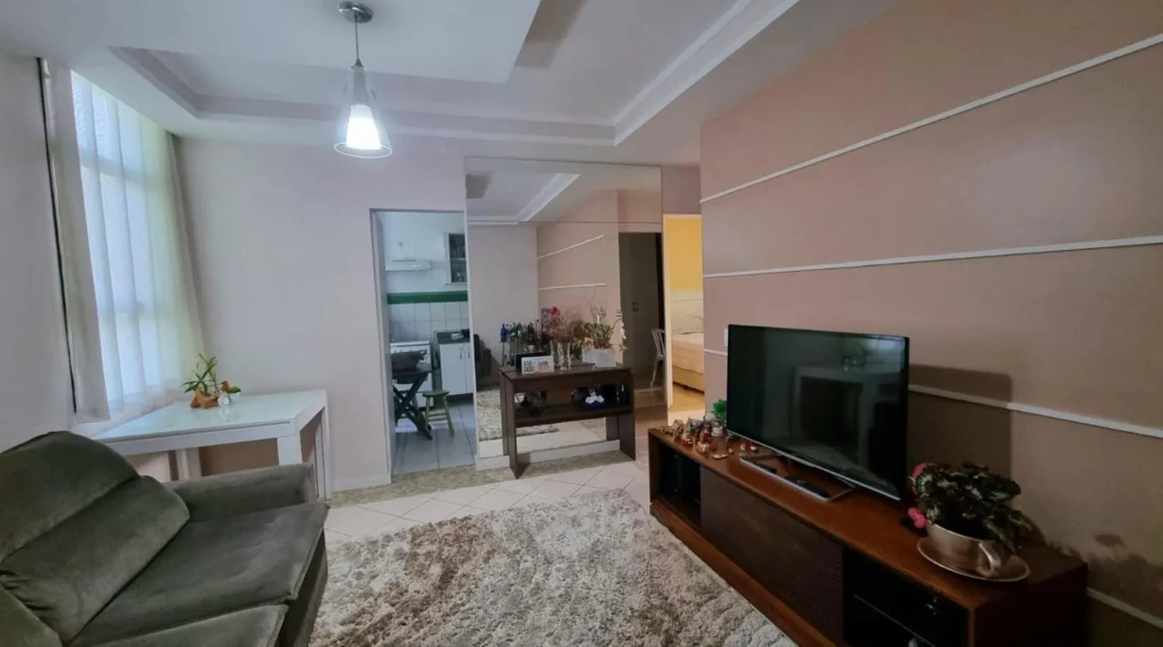 Imagem Apto a Venda de 56m², 2 Dormitórios, 1 Vaga de Garagem ?? Seu Refúgio no Jardim Samambaia.