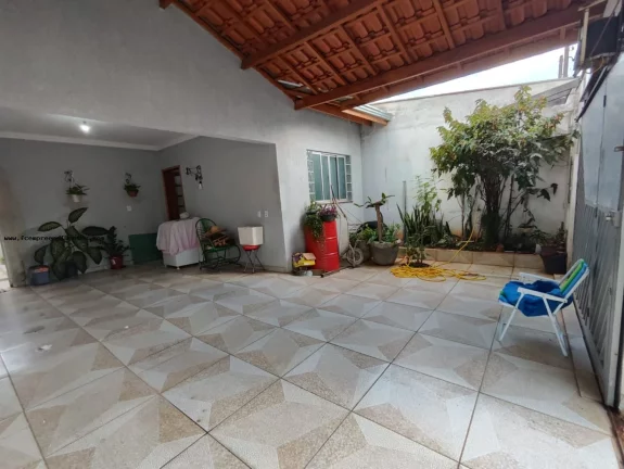 Imagem Casa para Venda em Limeira, Parque Residencial Belinha Ometto, 2 dormitórios, 1 banheiro, 2 vagas