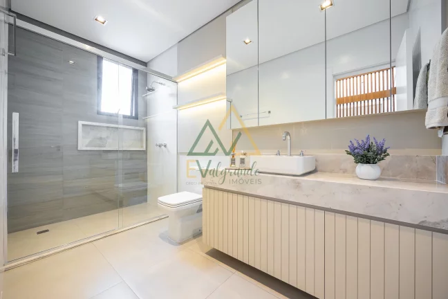 Imagem Apartamento Alto Padrão à venda Água Verde Curitiba PR