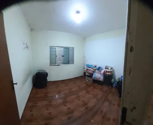 Imagem CASA COM 2 QUARTOS 1 BANHEIRO 115M²- JD. SANTA CECILIA- (SOMENTE À VISTA)