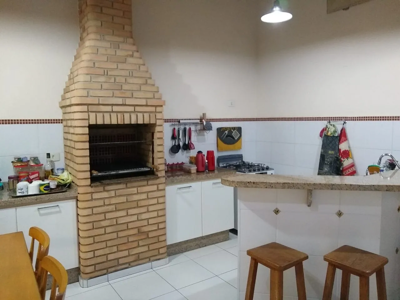 Imagem Casa à venda 3 Quartos, 2 Suites, 2 Vagas, 250M², Jardim Maria Augusta, Taubaté - SP