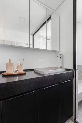 Imagem Imperdível oportunidade de investimento: Apartamento de luxo com 3 suítes na Vila Nova Conceição, São Paulo - SP!