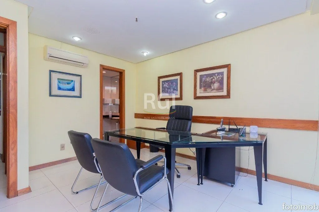 Imagem Conjunto/Sala para Venda - 44.42m², 2 dormitórios, 1 vaga - Centro Histórico