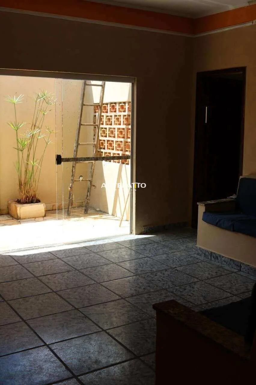 Imagem Casa à venda em Franca, Jardim Aeroporto I, com 6 quartos, 360m2