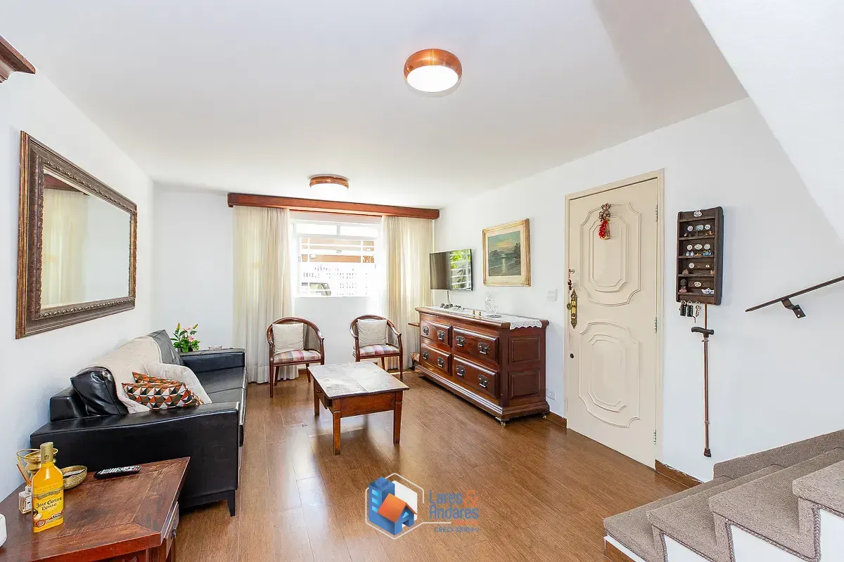 Imagem Casa para venda em Brooklin com 4 quartos, sendo 2 suítes, 144m²
