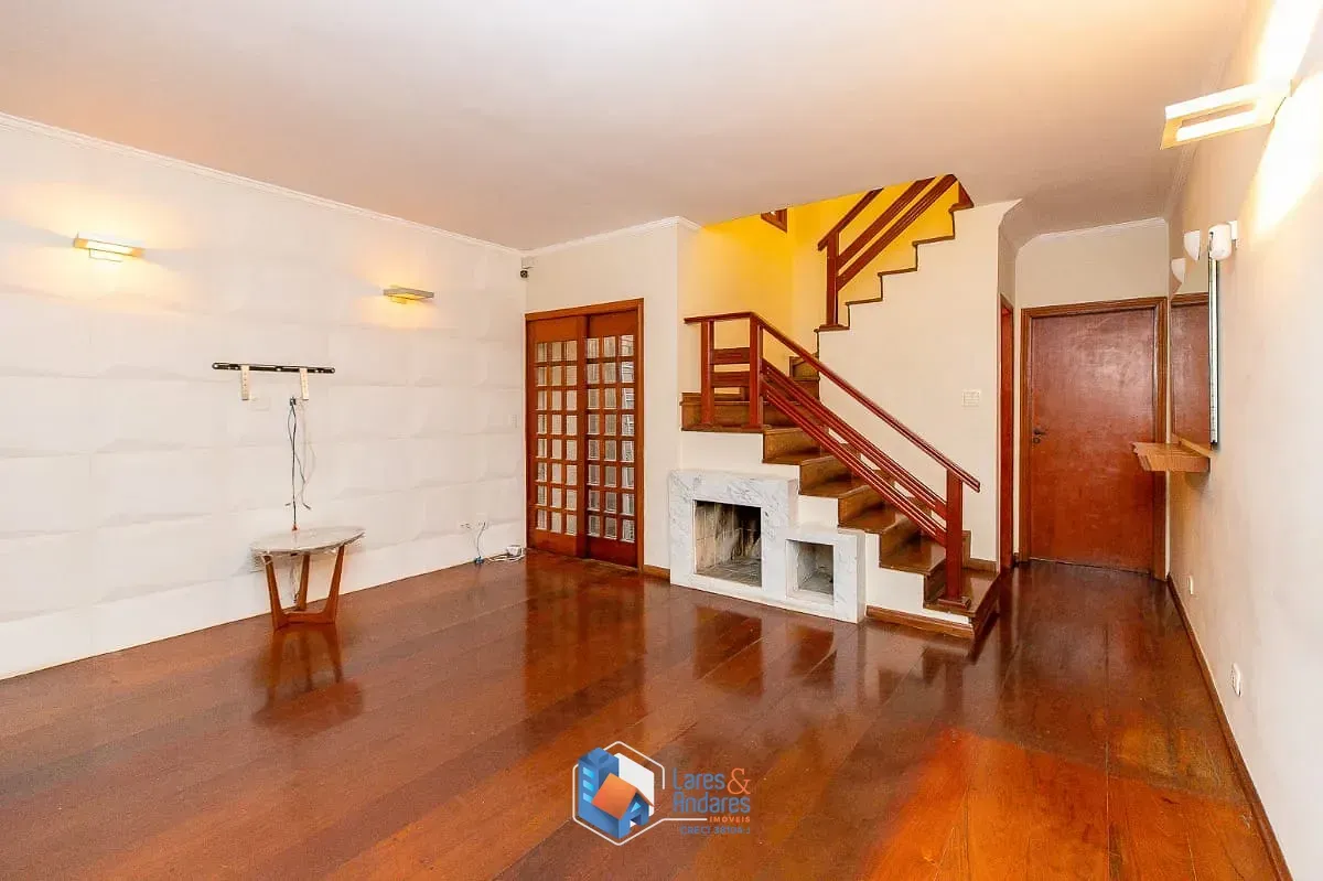 Imagem Casa para venda em Jardim Aeroporto com 2 quartos, sendo 2 suítes, 136m²