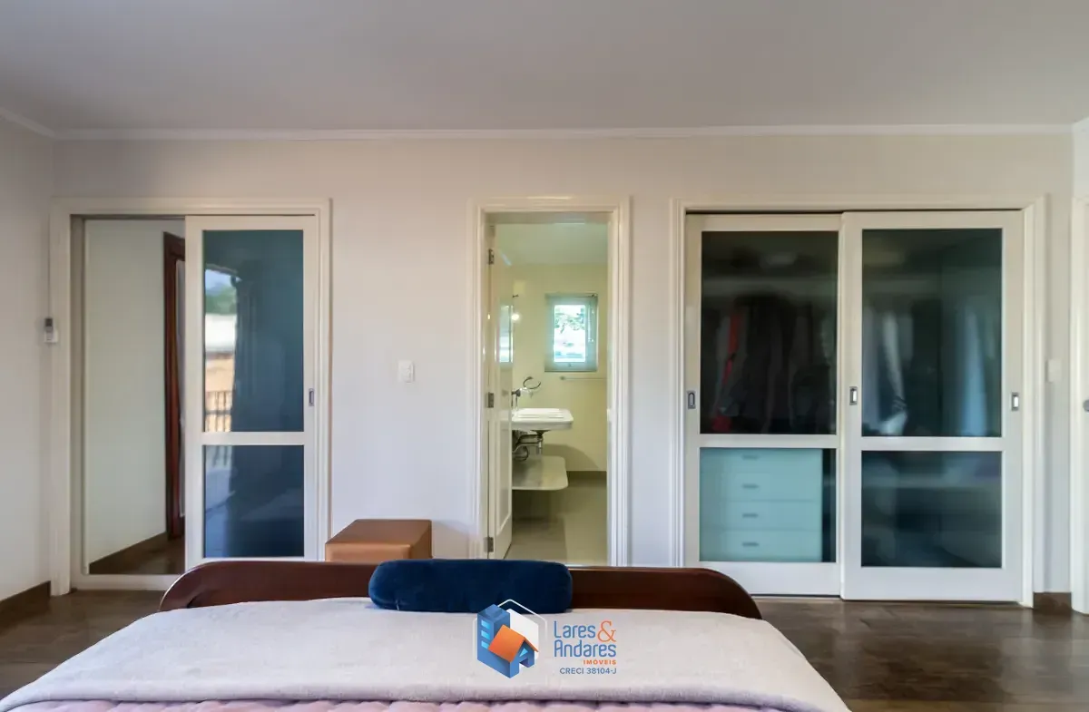 Imagem Casa para venda em Alto da Lapa com 3 quartos, sendo 3 suítes, 310m²