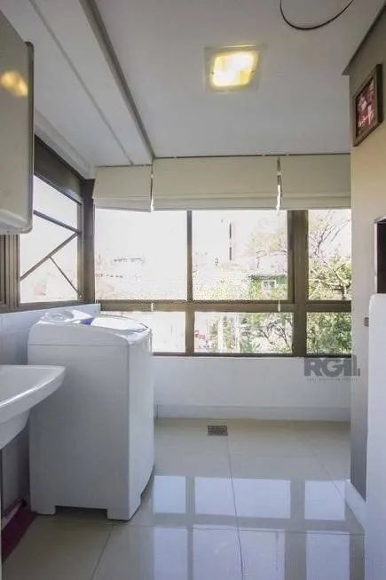 Imagem Apartamento para Venda - 78.39m², 2 dormitórios, sendo 1 suites, 1 vaga - Petrópolis