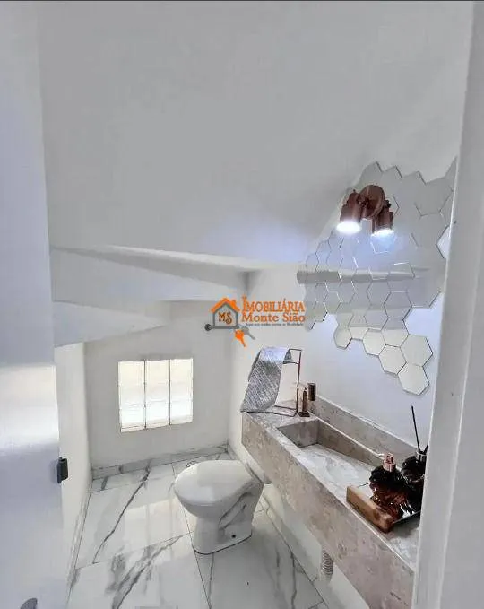 Imagem Sobrado com 2 dormitórios à venda, 125 m² por R$ 675.000,00 - Vila Nossa Senhora de Fátima - Guarulhos/SP