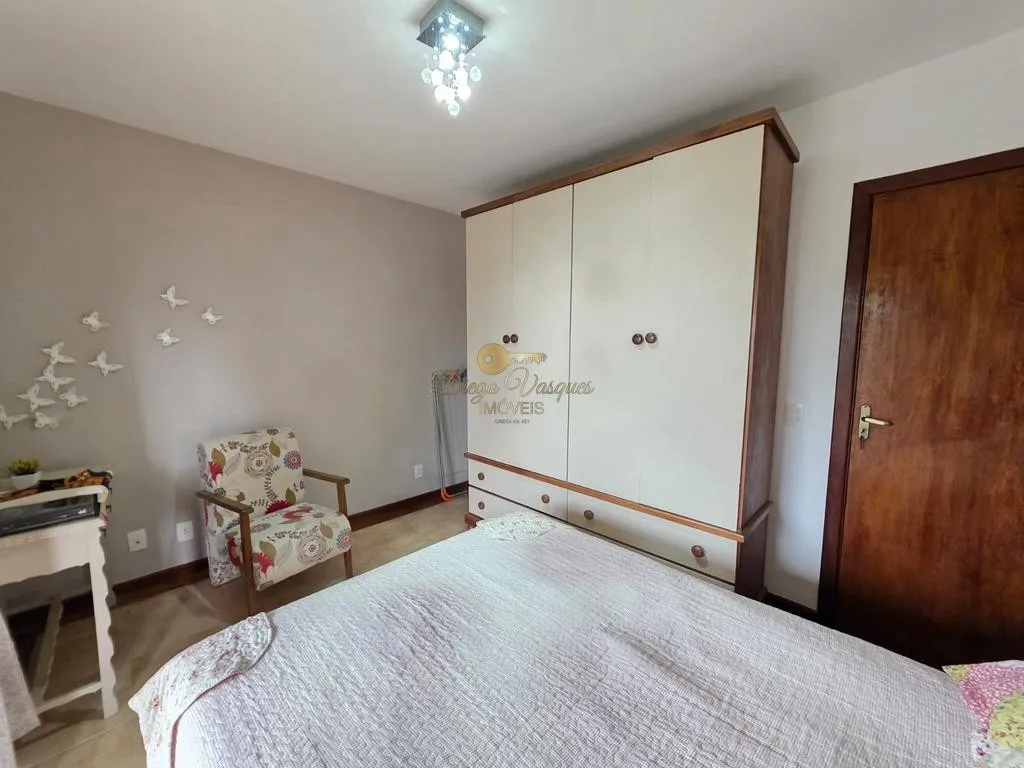 Imagem Casa em Condomínio para Venda em Teresópolis / RJ no bairro Iucas
