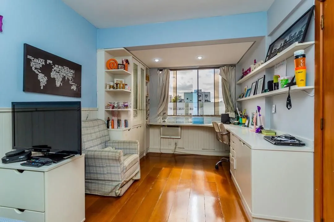 Imagem Duplex Reformado com 2 Dormitórios e 1 Vaga - Pronto para Morar