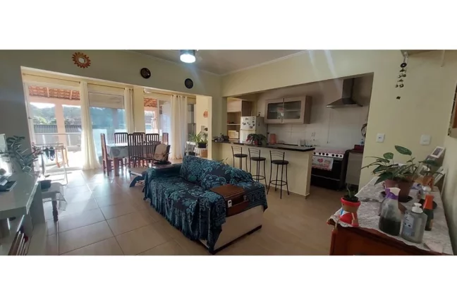 Imagem Casa para venda no bairro Lomba do Pinheiro em Porto Alegre